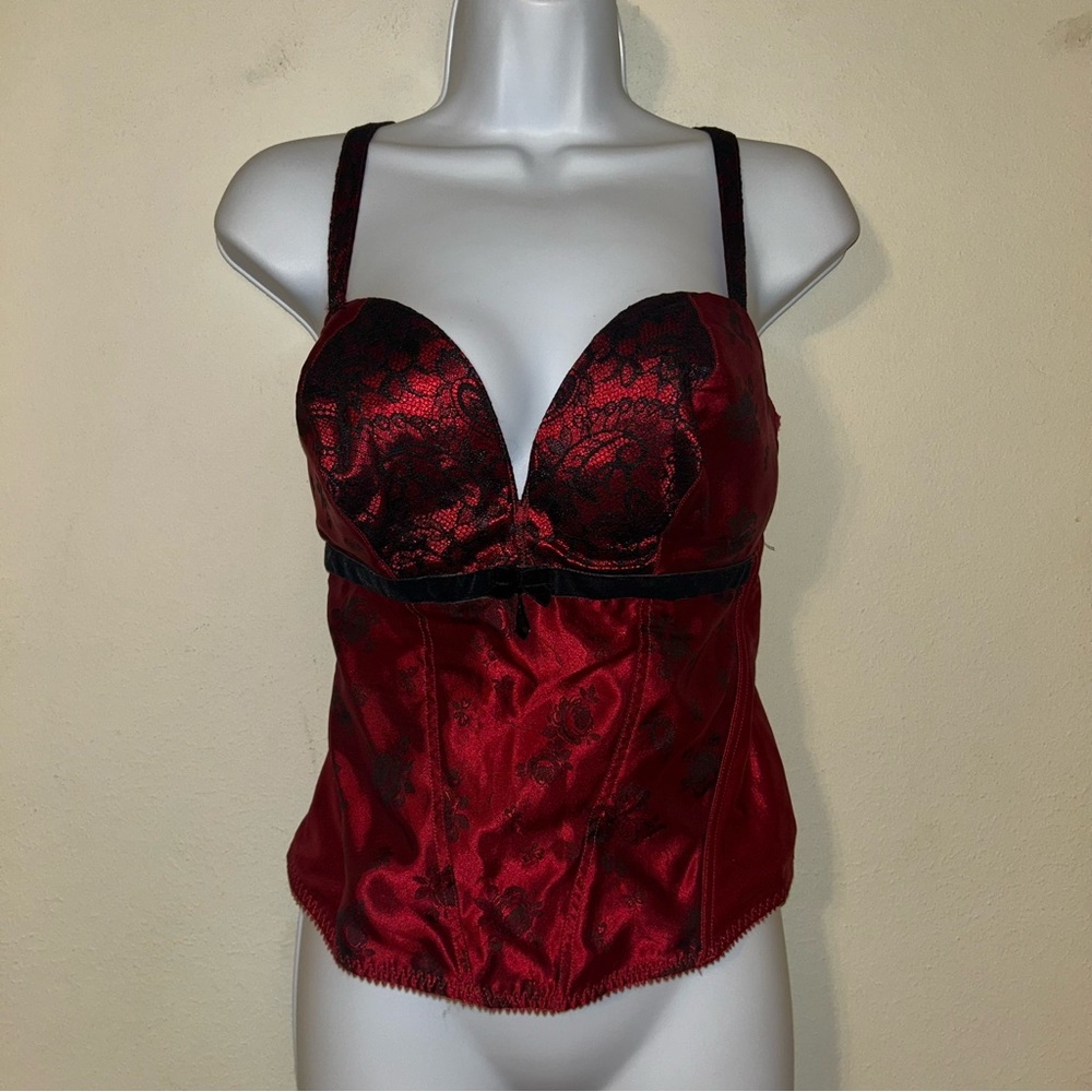 Cacique Corset Top with Lace